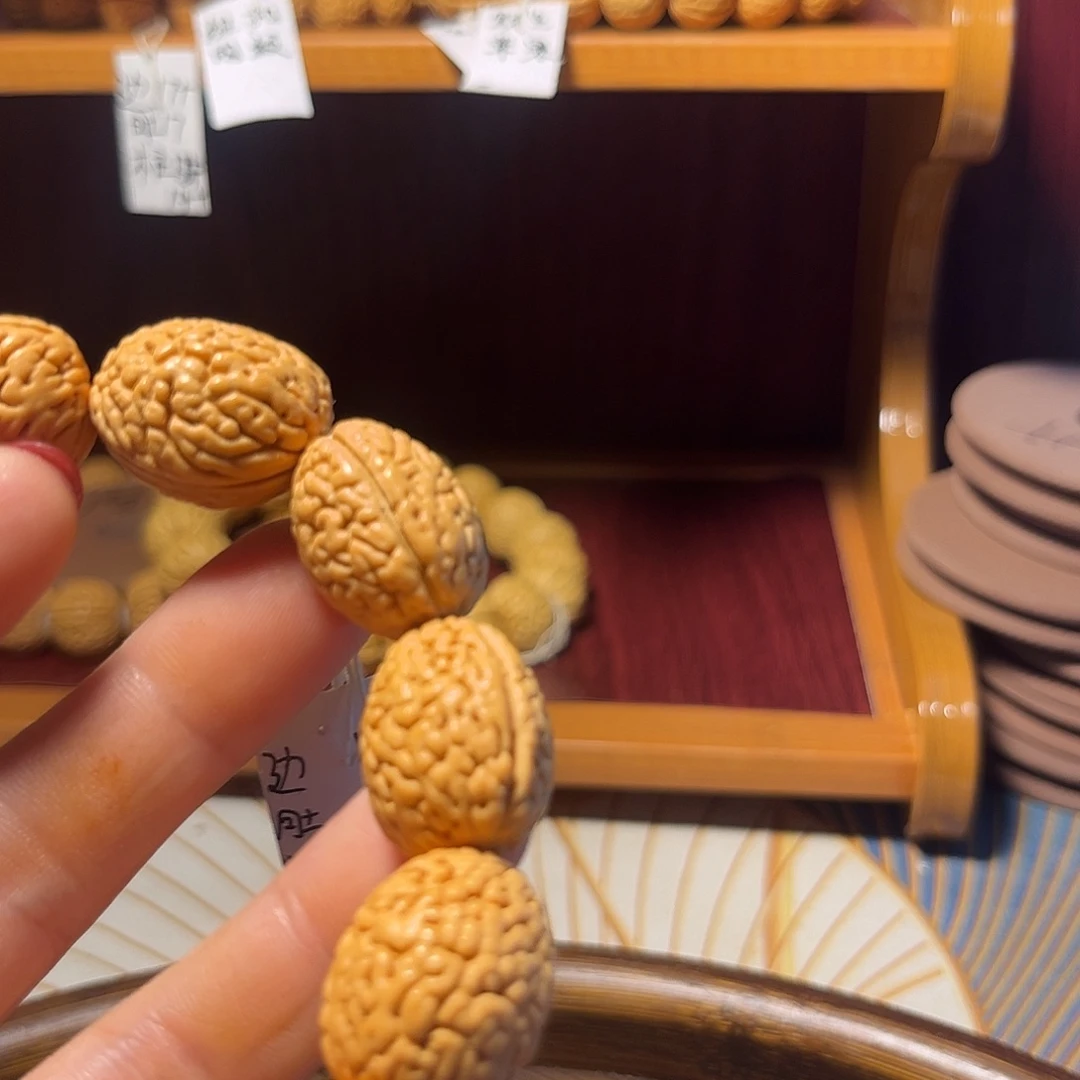 吊坠文玩核桃东北野生精品桃核