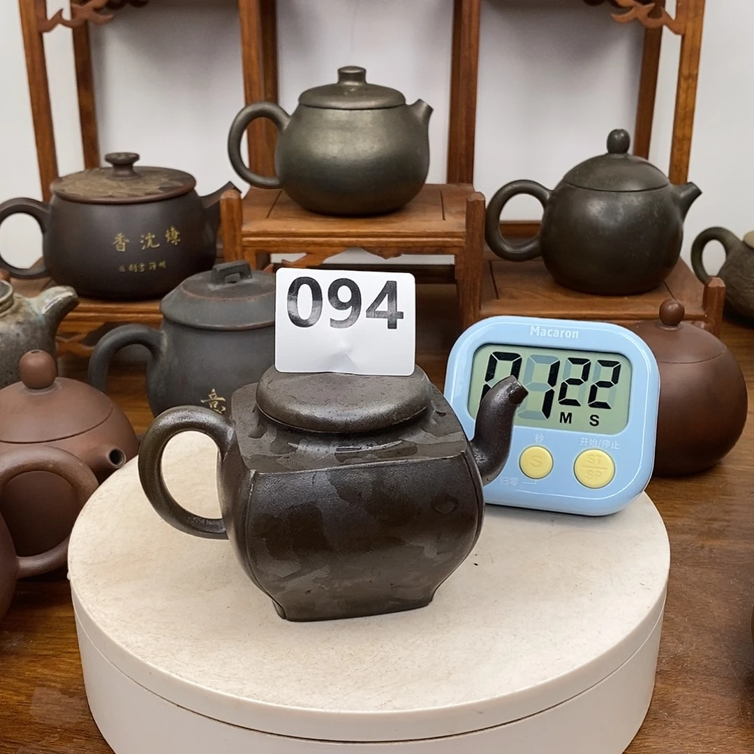 陳***.钦州坭兴陶茶壶作品微瑕次