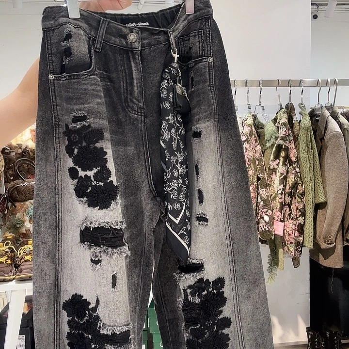 Fitijfhchfnfnng ch nvnvmcbcbchcb