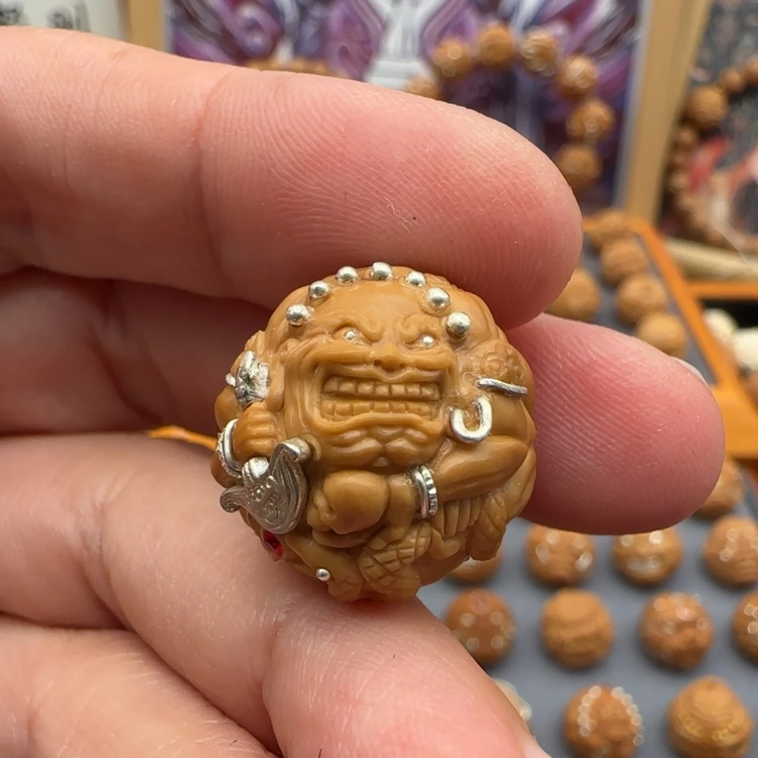 吊坠猴头核桃六臂