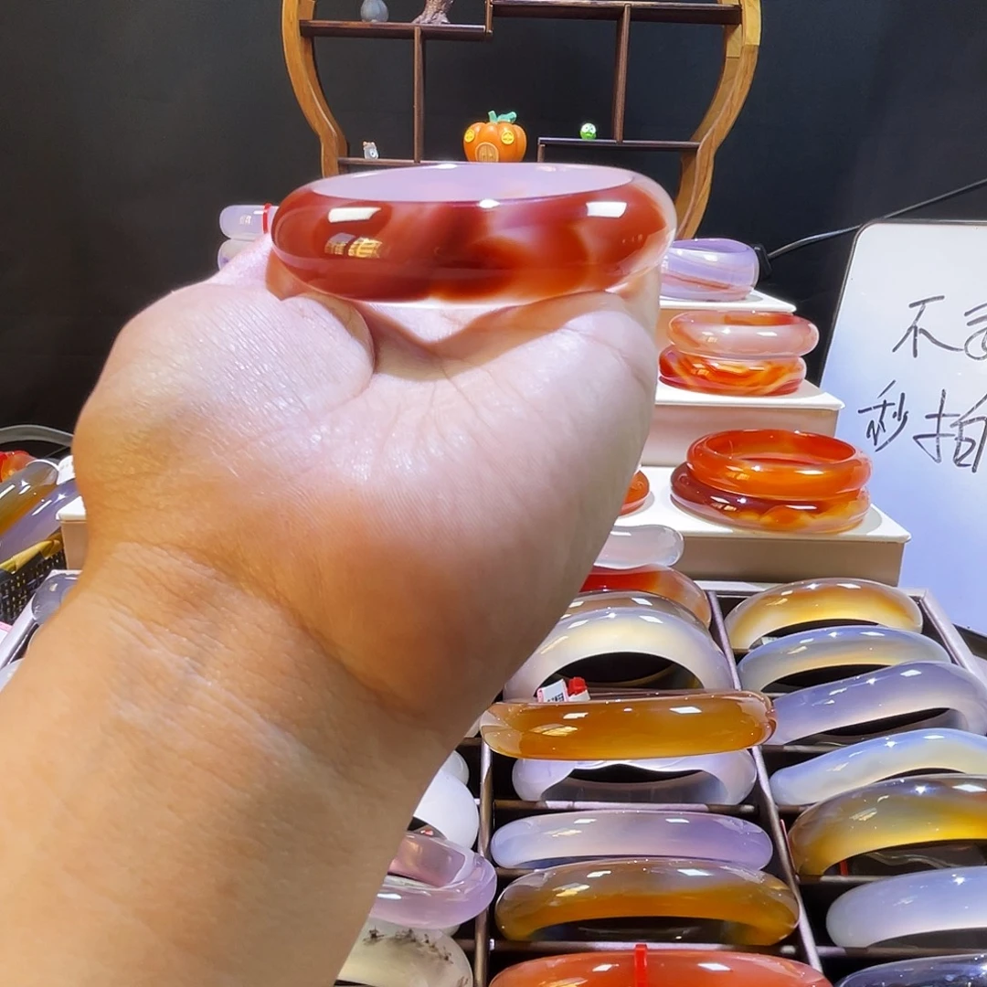 手镯玛瑙/玉髓未镶嵌
