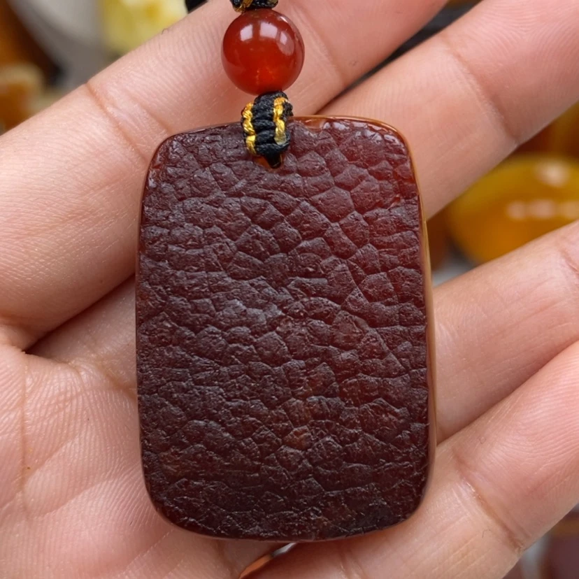 【闪购商品】琥珀颈饰未镶嵌