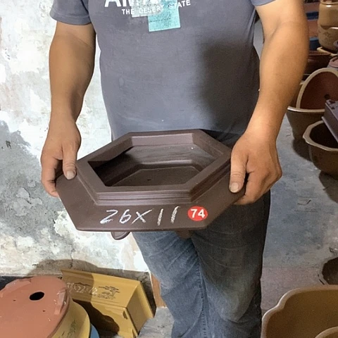 紫砂花盆手工制作