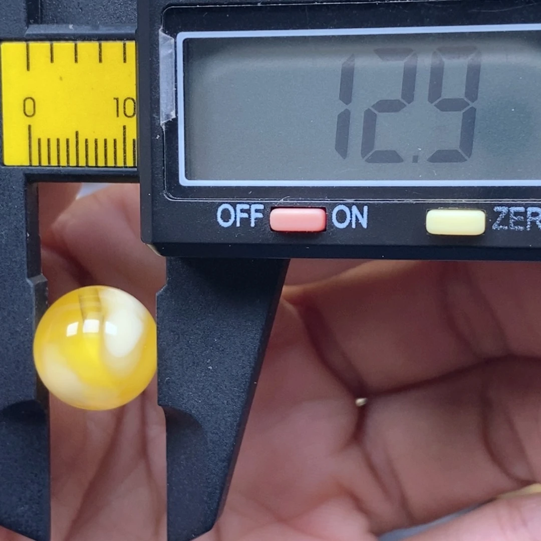 蜜蜡未镶嵌珠宝奇石阿****钱