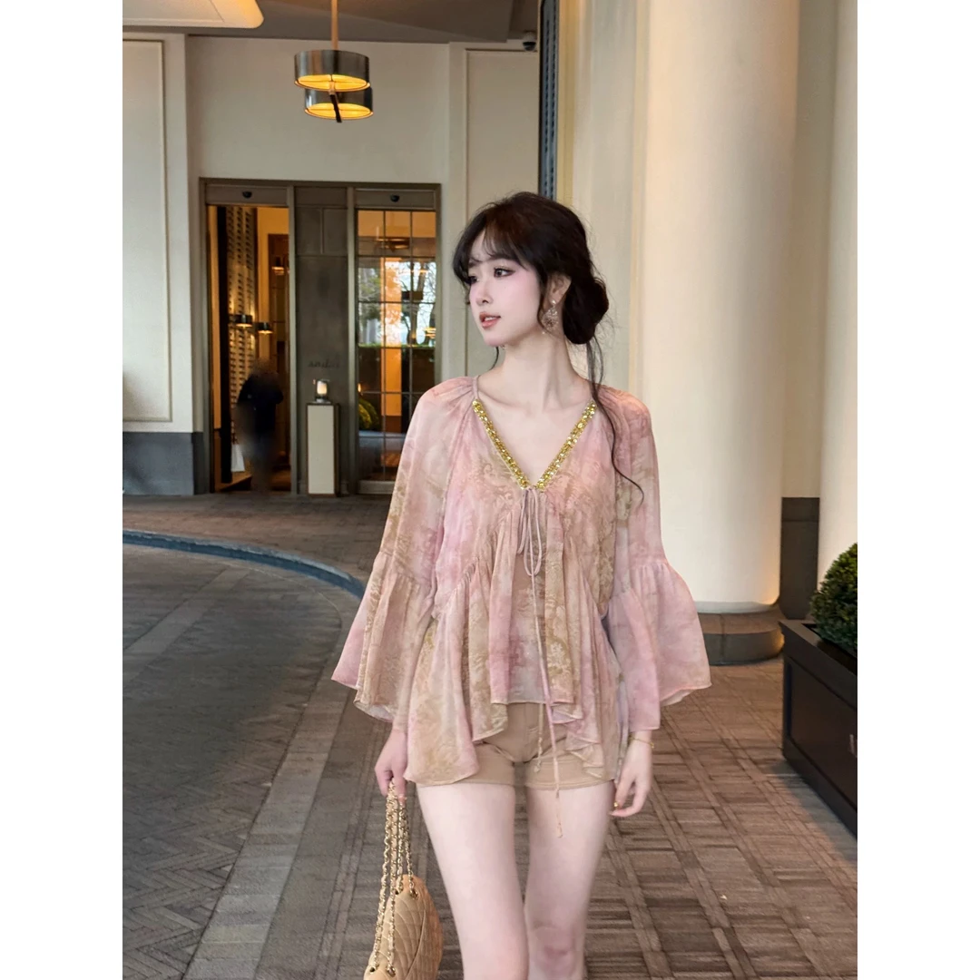 【温柔到骨子里】温柔风V领碎花衬衫上衣氛围感少女清冷感气质小衫