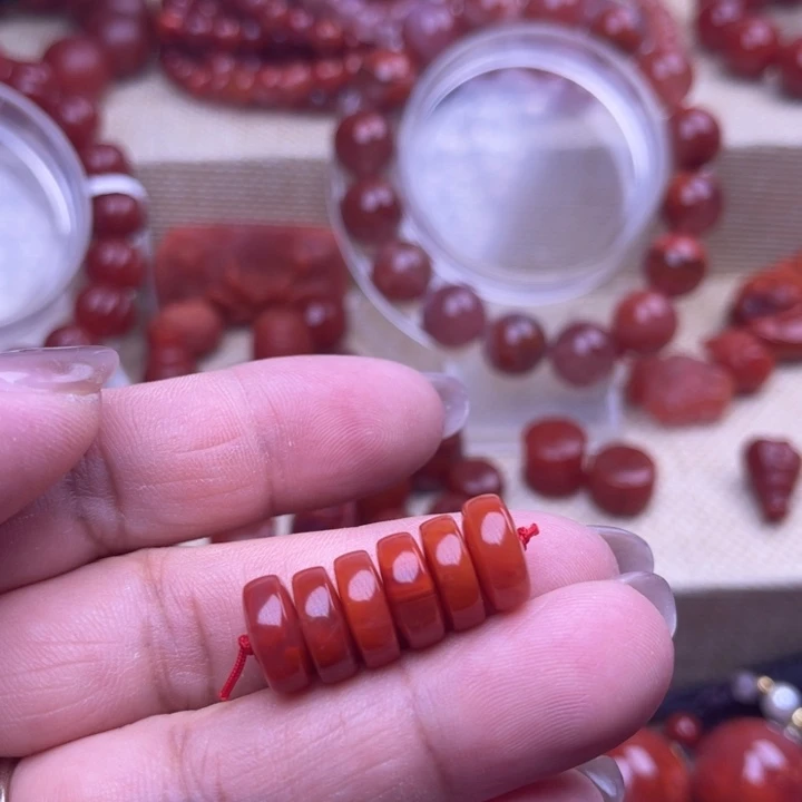 南红玛瑙未镶嵌颈饰隔片