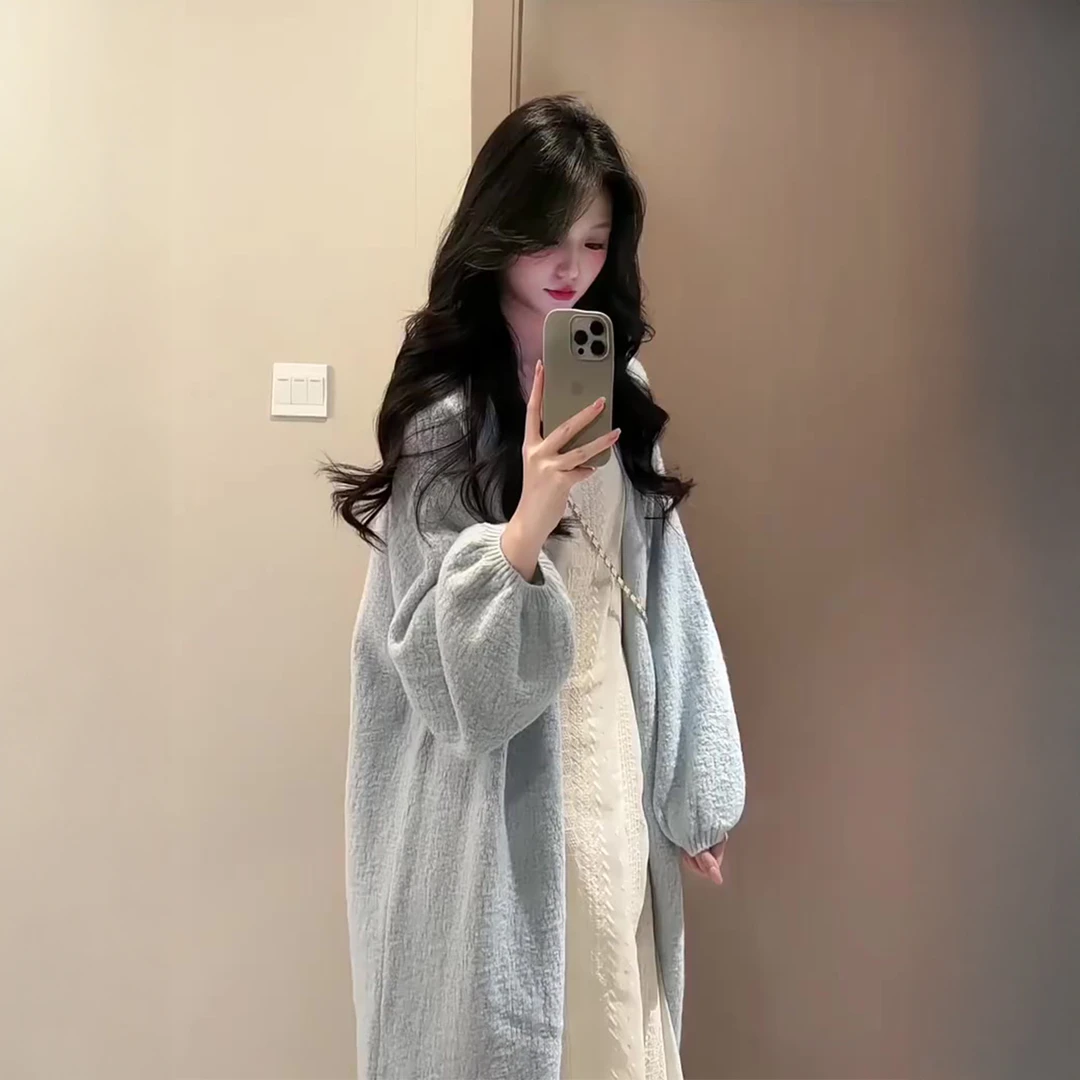 巨好看的早秋一整套韩系温柔蓝色中长款开衫外套长袖连衣裙套装女