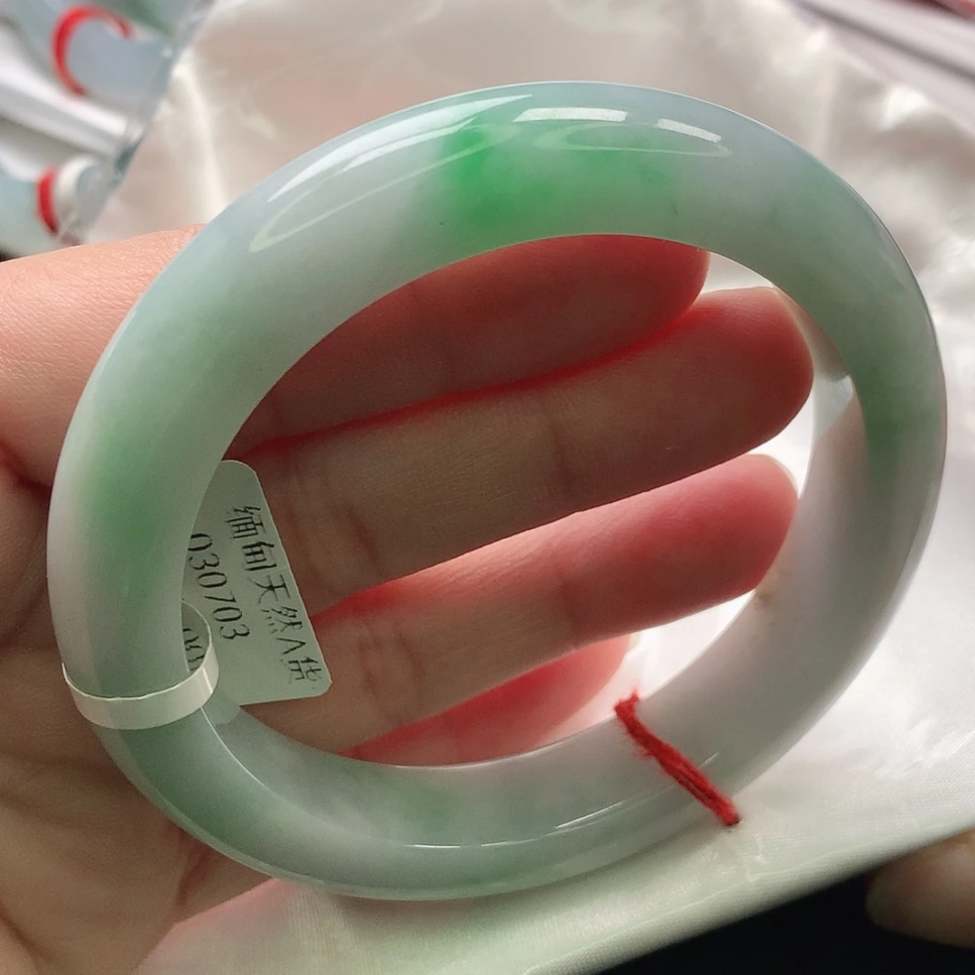 翡翠未镶嵌手镯缅甸56.57