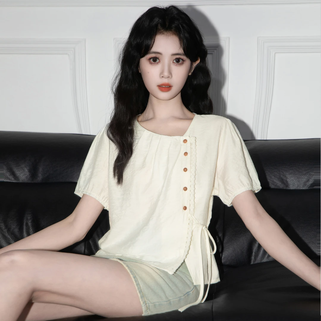 杏色不规则短袖衬衫女夏2025夏季新款蕾丝边开叉衬衣泡泡袖短上衣