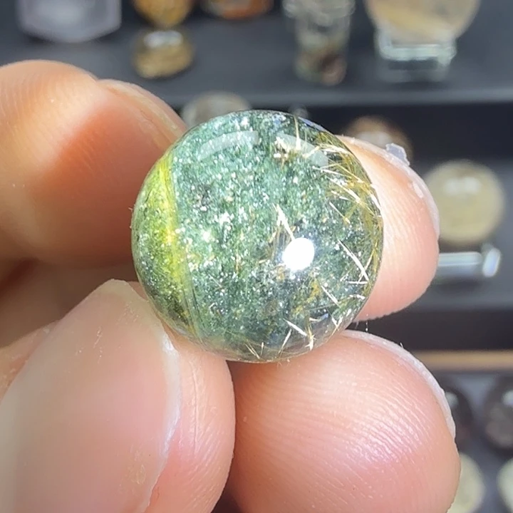 未镶嵌水晶珠宝半成品