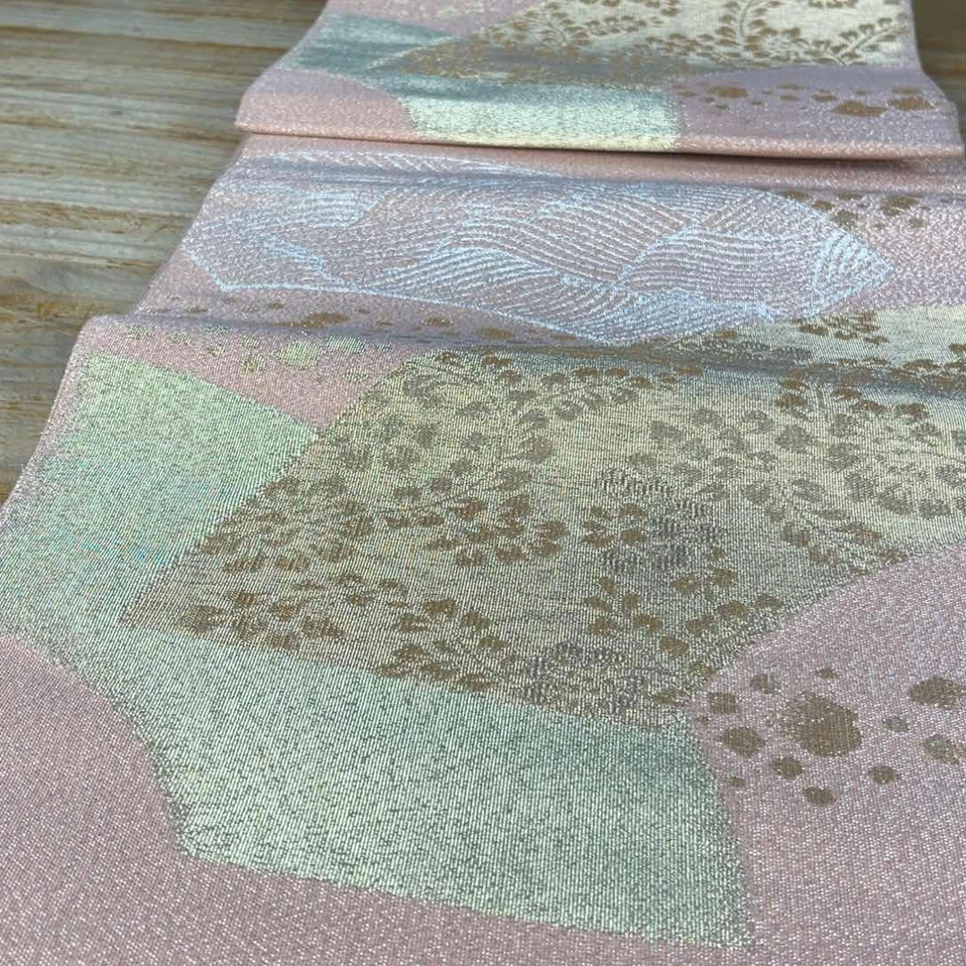 瓷片来咯嘛都是岌岌可危