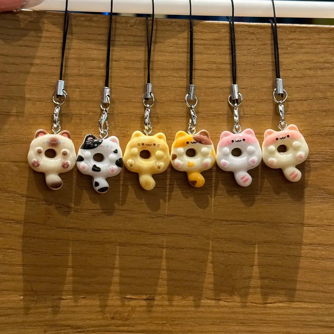 可爱猫咪甜甜圈手机绳趣味卡通食玩包包挂件情侣闺蜜礼物配饰Q496