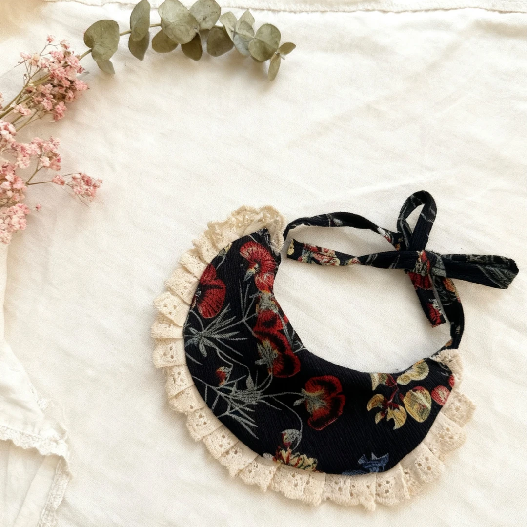 复古风碎花宠物围兜 蕾丝花边猫咪狗狗口水巾 文艺范宠物颈部装饰小围嘴