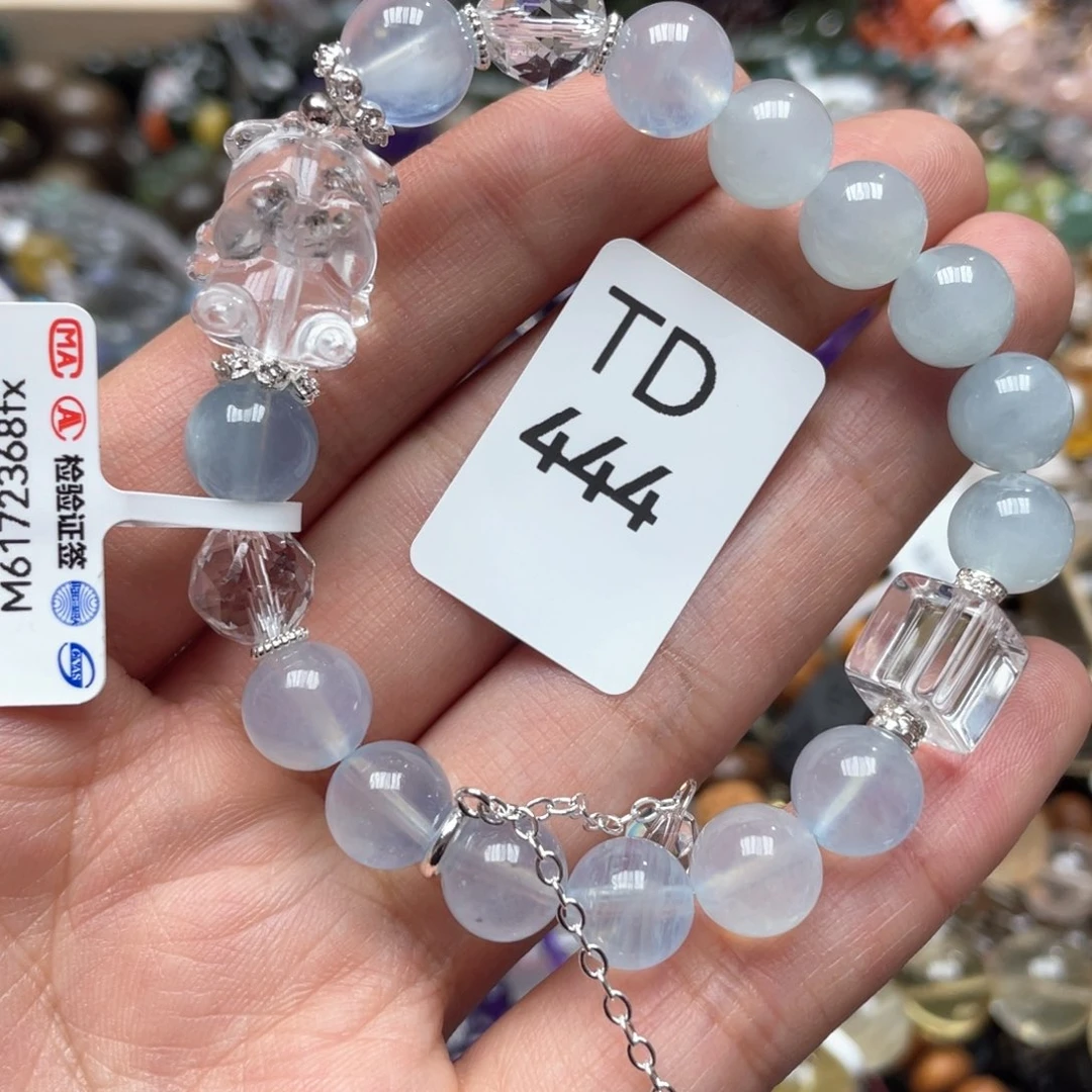 水晶多样性发一只未镶嵌