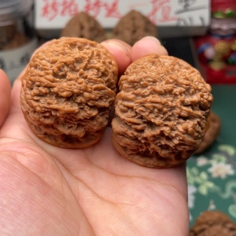 【闪购商品】把件文玩核桃42.5尺寸137狮子头