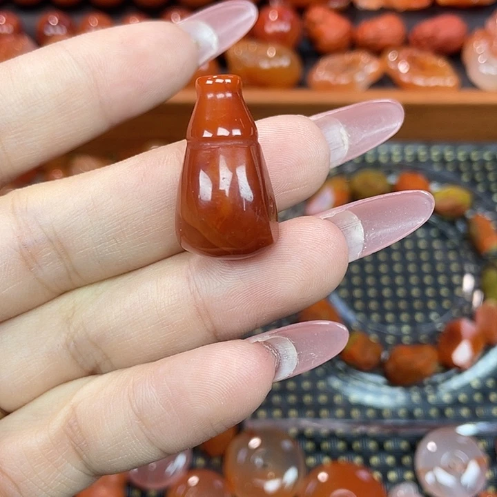 南红玛瑙未镶嵌颈饰三通