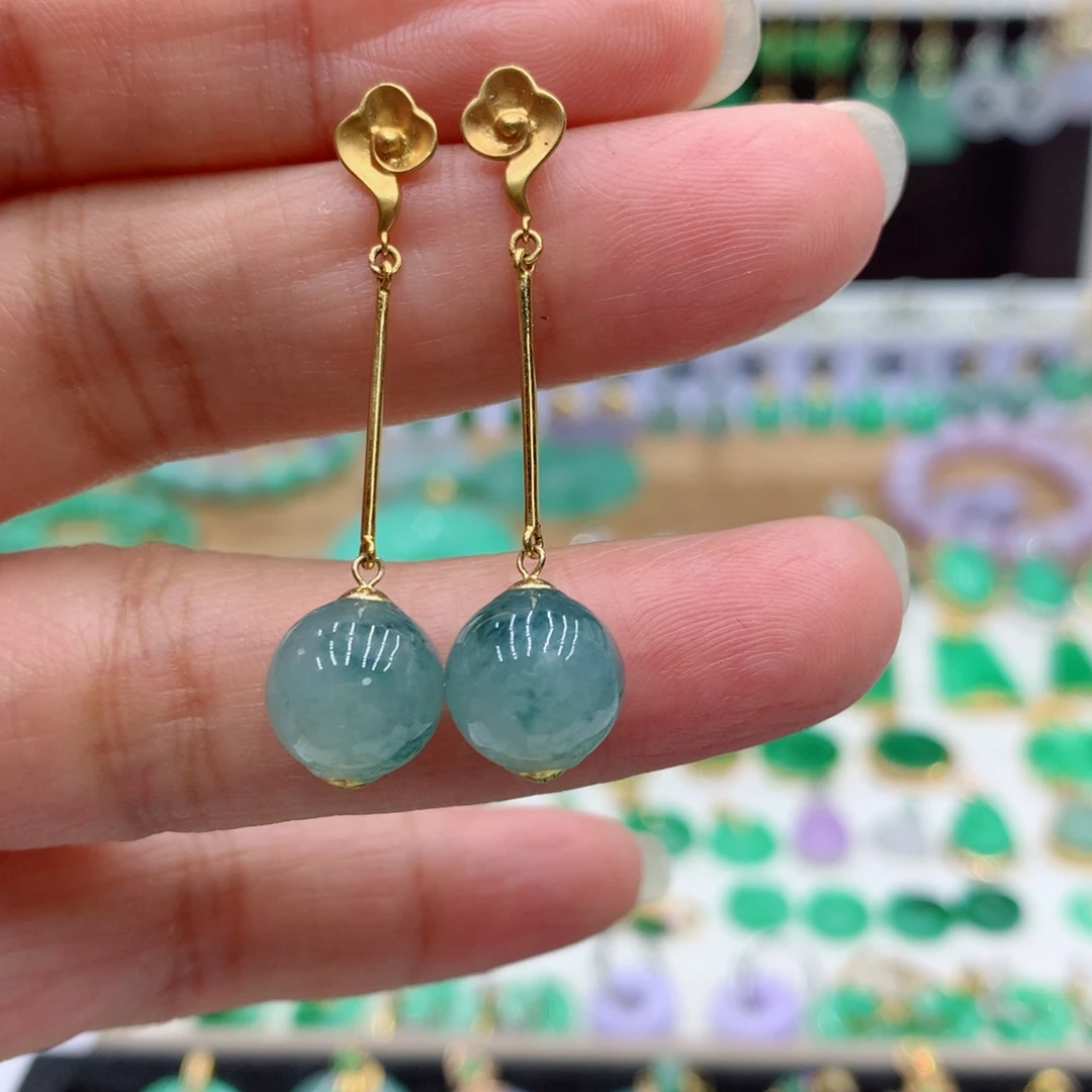 翡翠18K金镶嵌耳饰