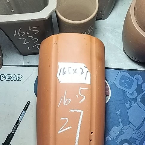 红泥抽角一个六方