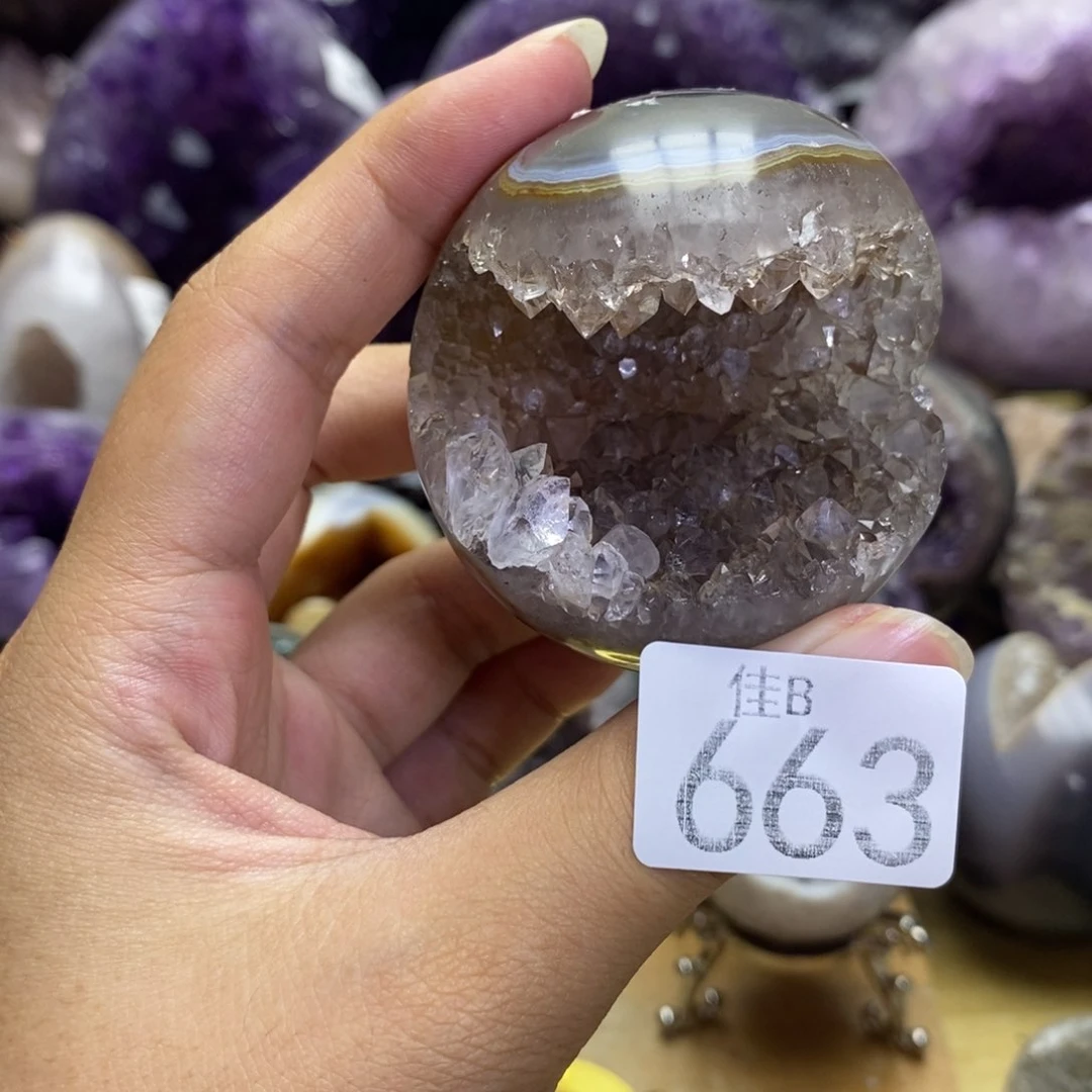 未镶嵌大型摆件（非配饰）水晶