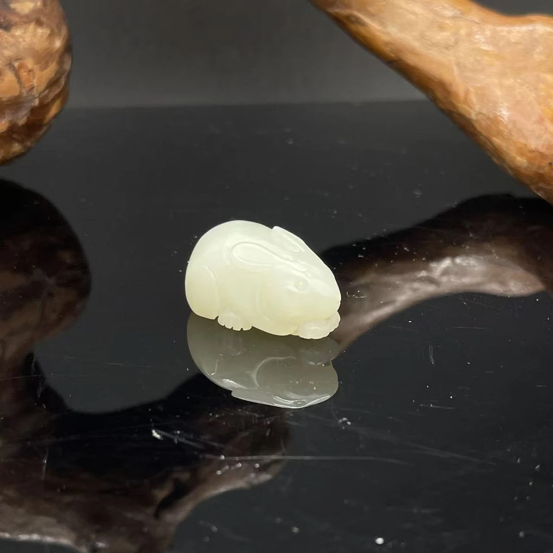 Y1   和田玉花件    MFYZ433007