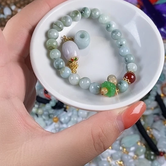 翡翠未镶嵌颈饰天然翡翠拍一发三