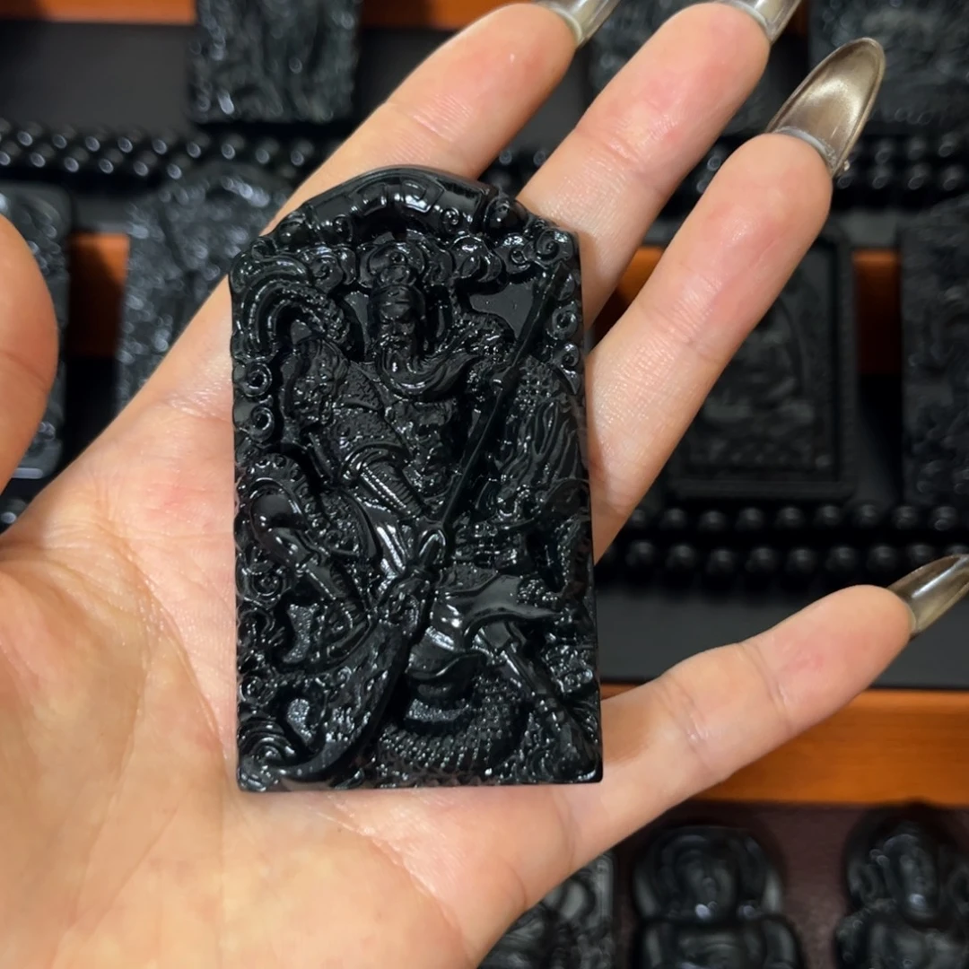 2***6蛇纹石玉未镶嵌颈饰