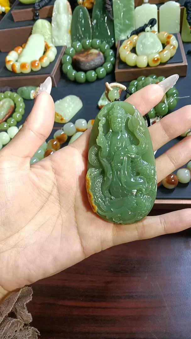 河磨玉精品挂件，