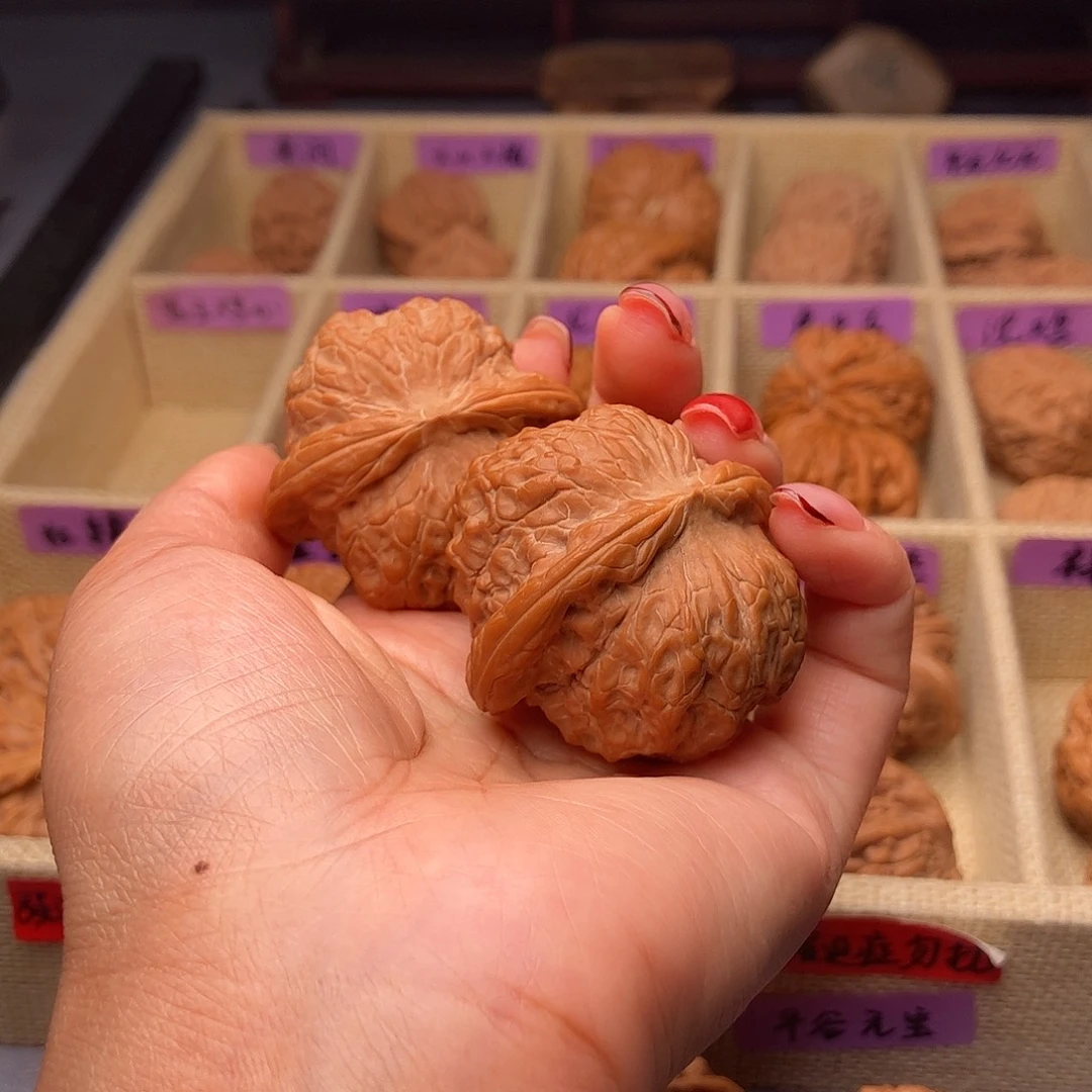 柯***r吊坠文玩核桃血麒麟