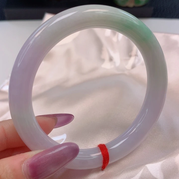 翡翠手镯（圆镯）未镶嵌