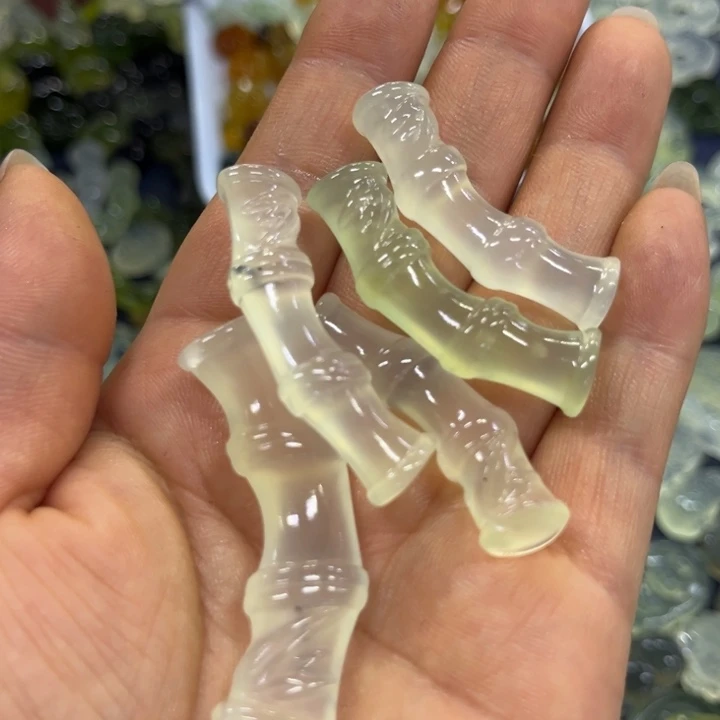 蛇纹石玉合金吊坠滚****座