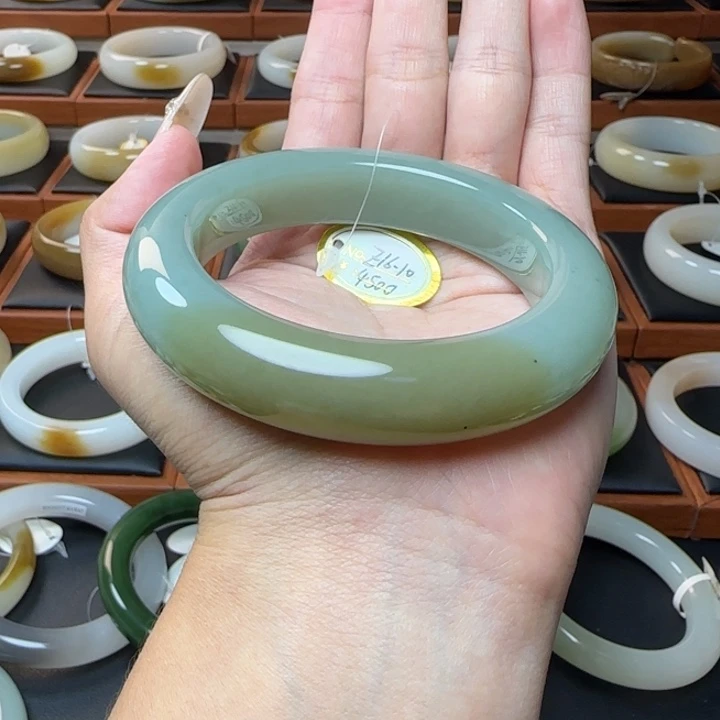 和田玉未镶嵌手镯且末蓝糖57.4