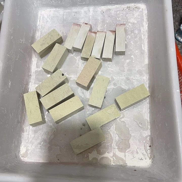 静***和印度石新矿印石如图
