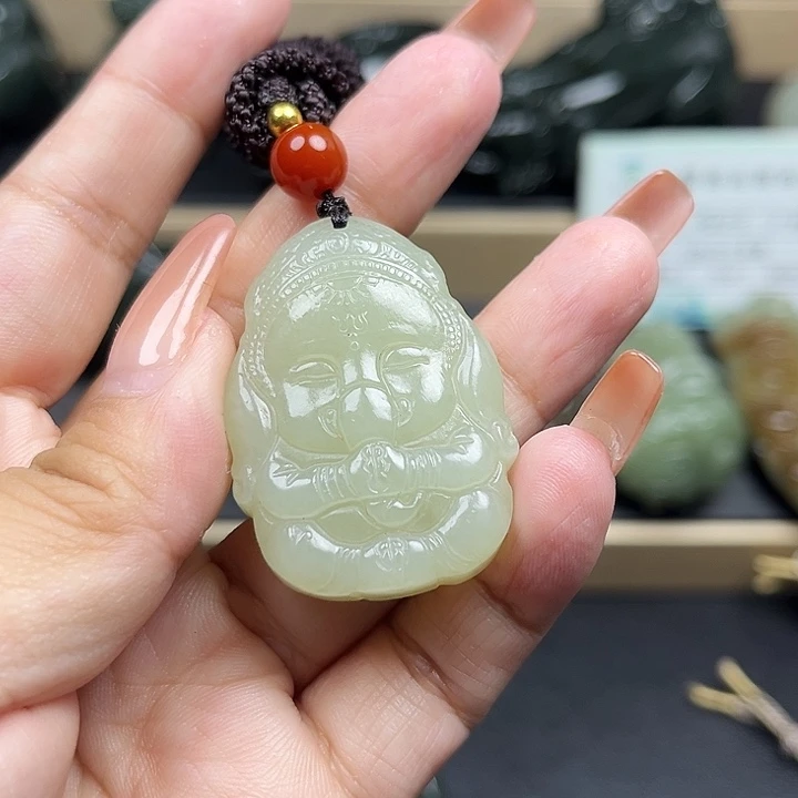 颈饰未镶嵌和田玉