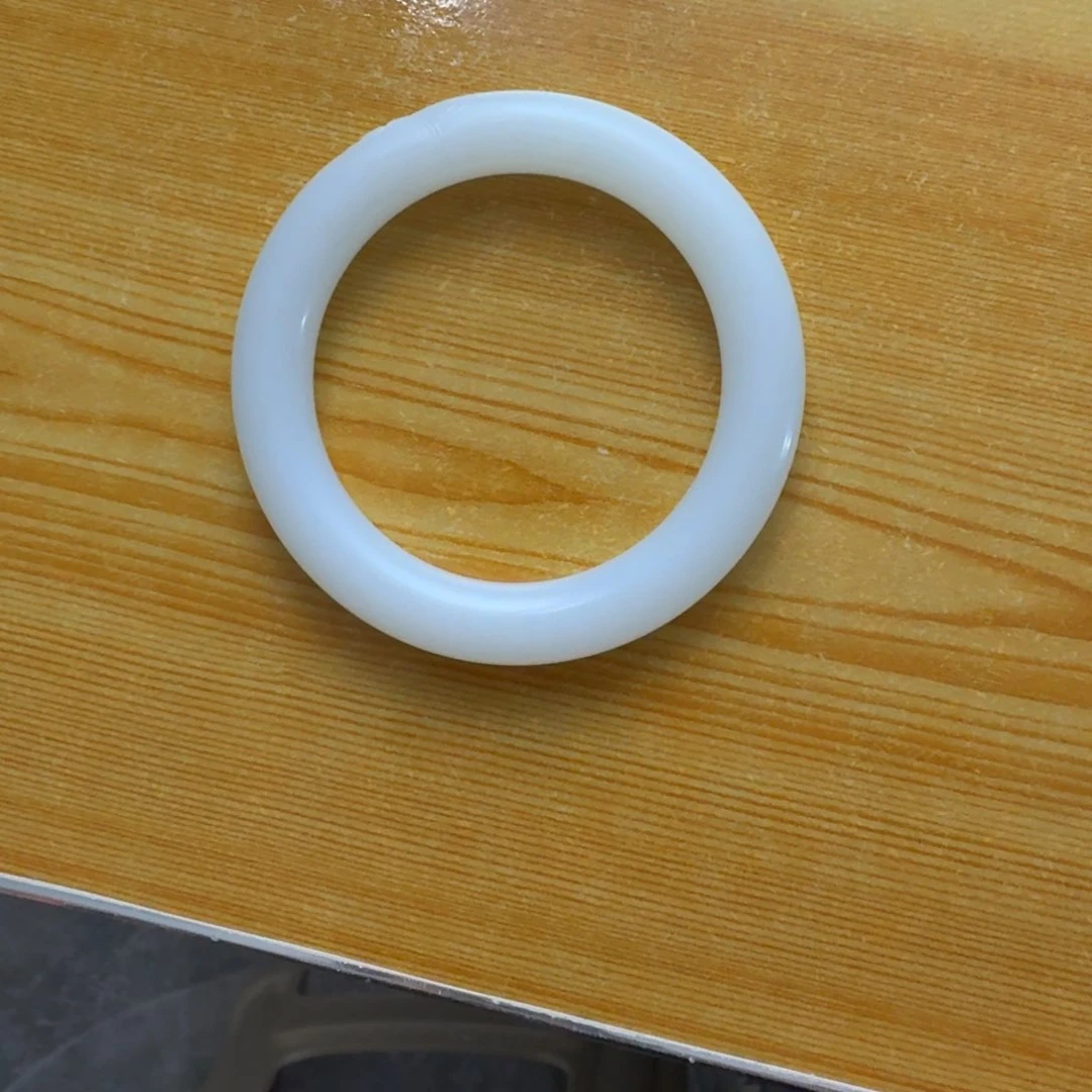 和田玉手镯未镶嵌小*