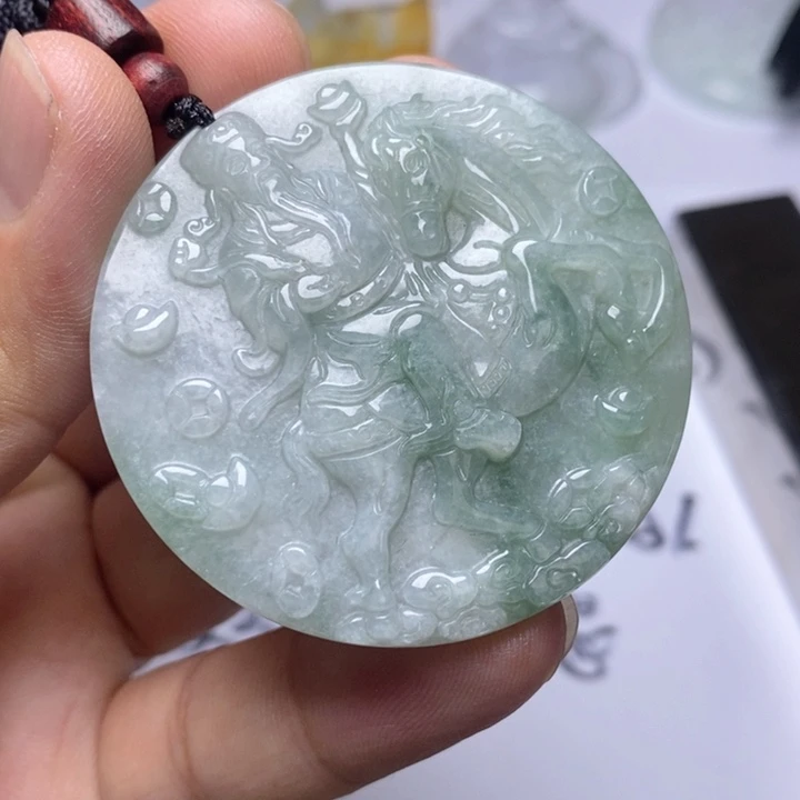 颈饰未镶嵌翡翠翡翠
