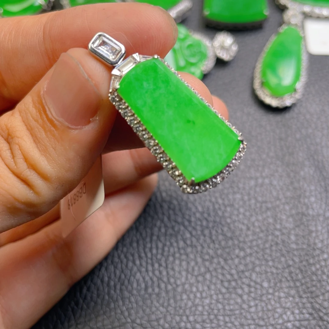 翡翠银S925镶嵌吊坠(不含链)