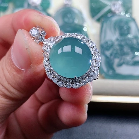 【闪购商品】翡翠颈饰银S925镶嵌天然翡翠