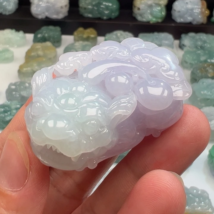 颈饰未镶嵌翡翠貔貅