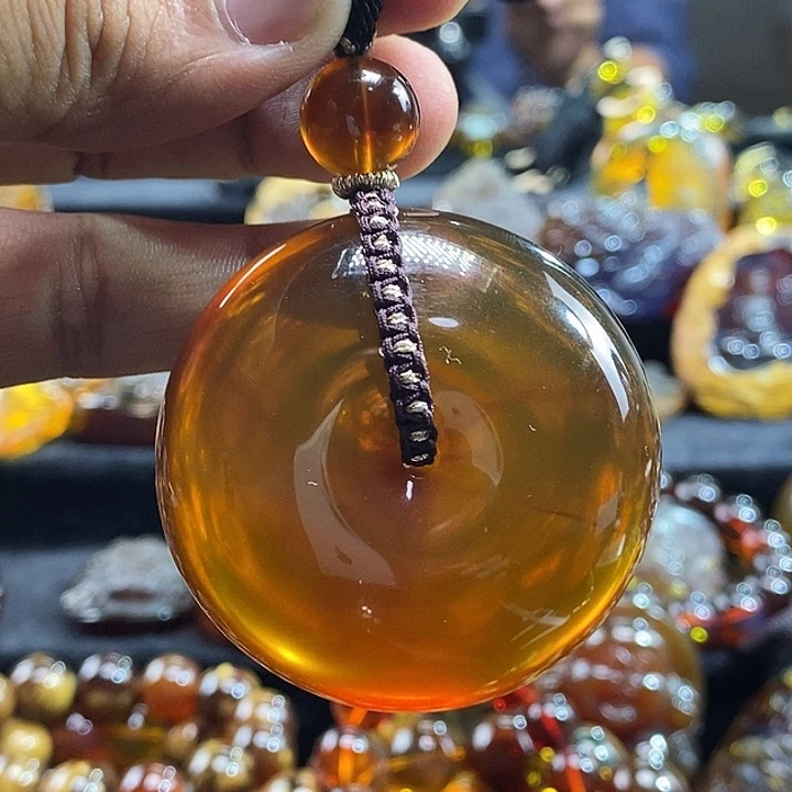 裸石琥珀未镶嵌一