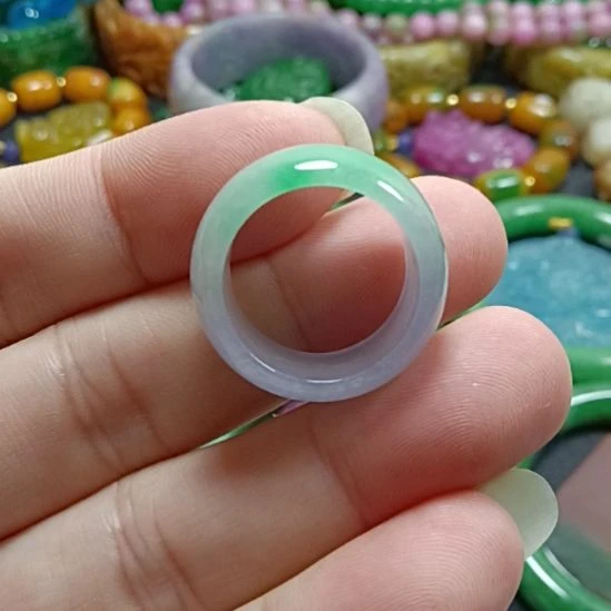 翡翠未镶嵌挂件翡翠