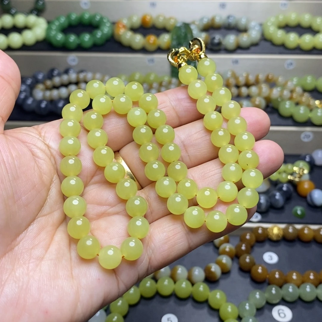 和田玉未镶嵌手串