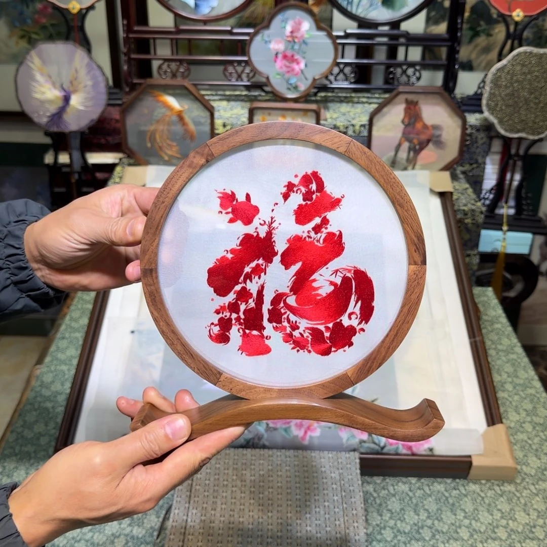 刺绣手工苏绣工艺制作技艺精湛