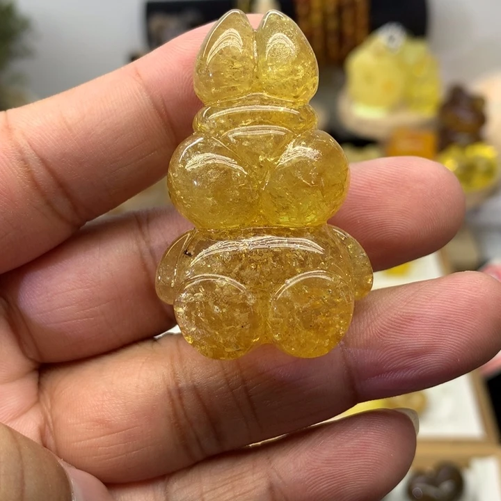琥珀颈饰未镶嵌密爆闪大兔子