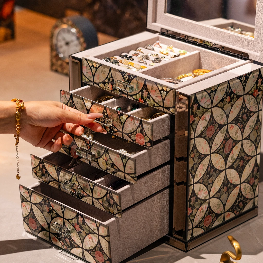 首饰盒/箱 复古大容量珠宝首饰收纳盒美式长方形防尘高级感戒指盒