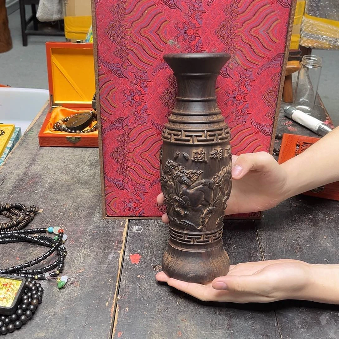 大叶紫檀（黑酸枝木类）