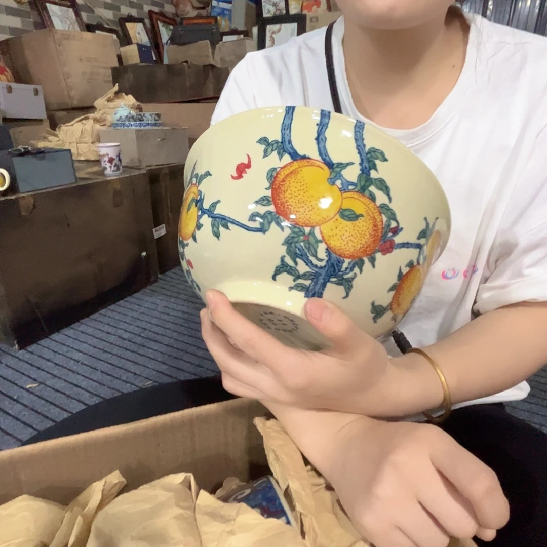 摆件/////直径23厘米。黄。