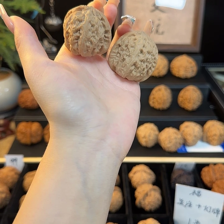 仙***樊把件文玩核桃福袋