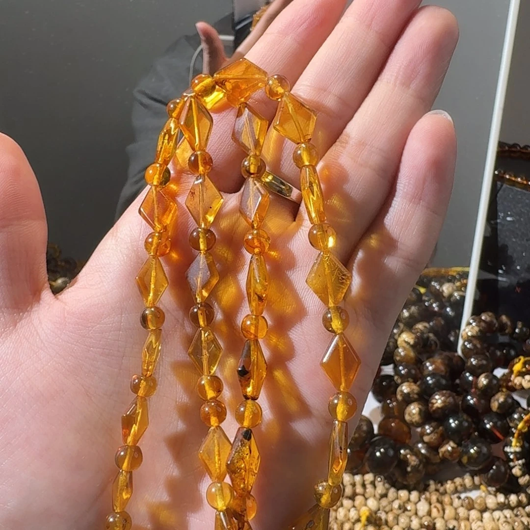 琥珀未镶嵌裸石抚顺琥珀棱形项链