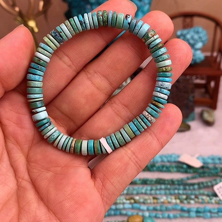 绿松石未镶嵌原矿