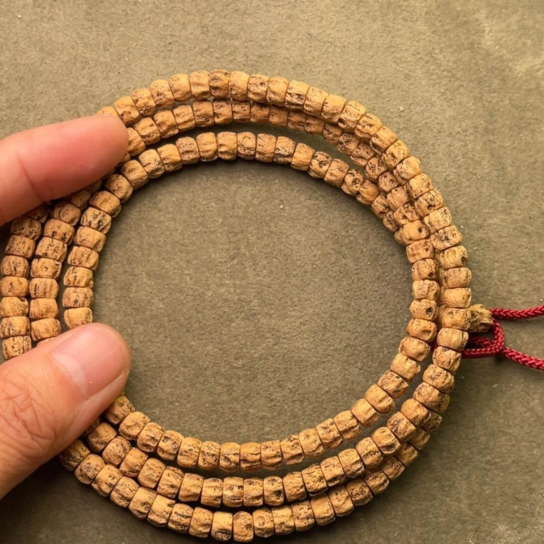 柏香籽/百香籽手串拼****?